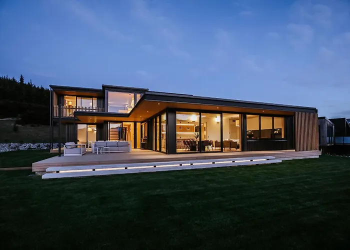 Platinum Ridge - Views Holiday home *