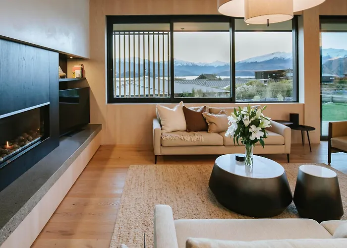 Platinum Ridge - Views Holiday home